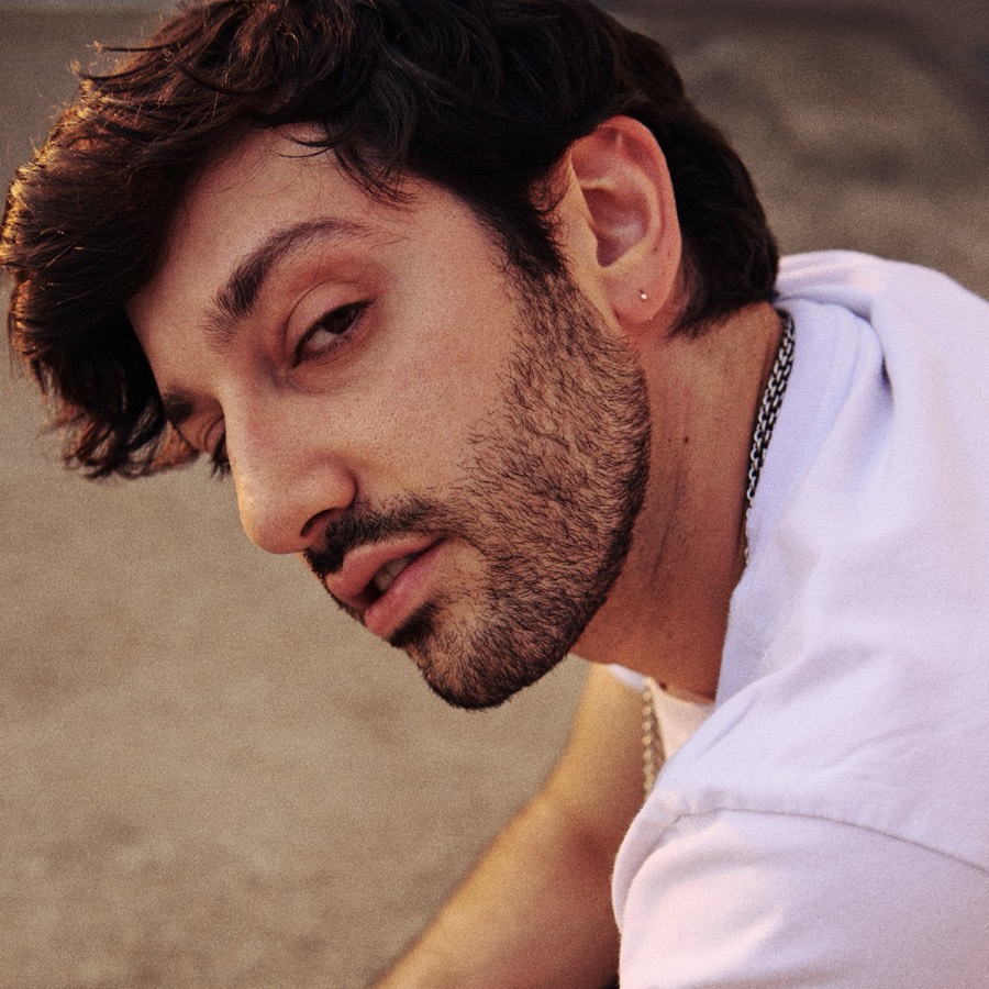 no good cover: close portrait of Sam Haiman at golden hour